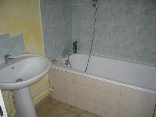Location appartement T3 Marseille 03 - Photo 3