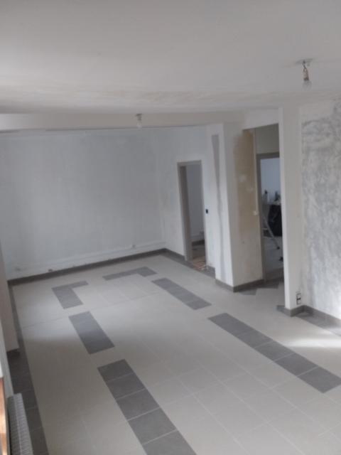 Location maison F5 Reims - Photo 3