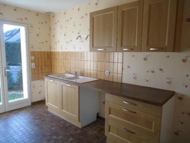 Location maison F5 St Denis en Val - Photo 3