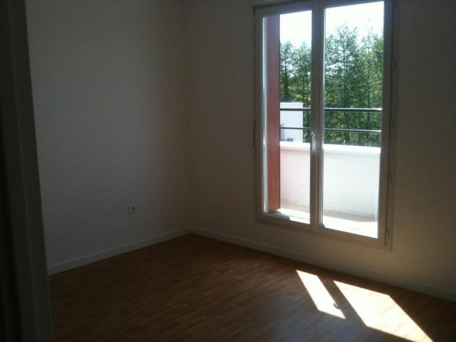 Location appartement T2 Corbeil Essonnes - Photo 3