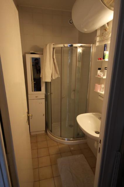Location appartement T1 Paris 12 - Photo 4