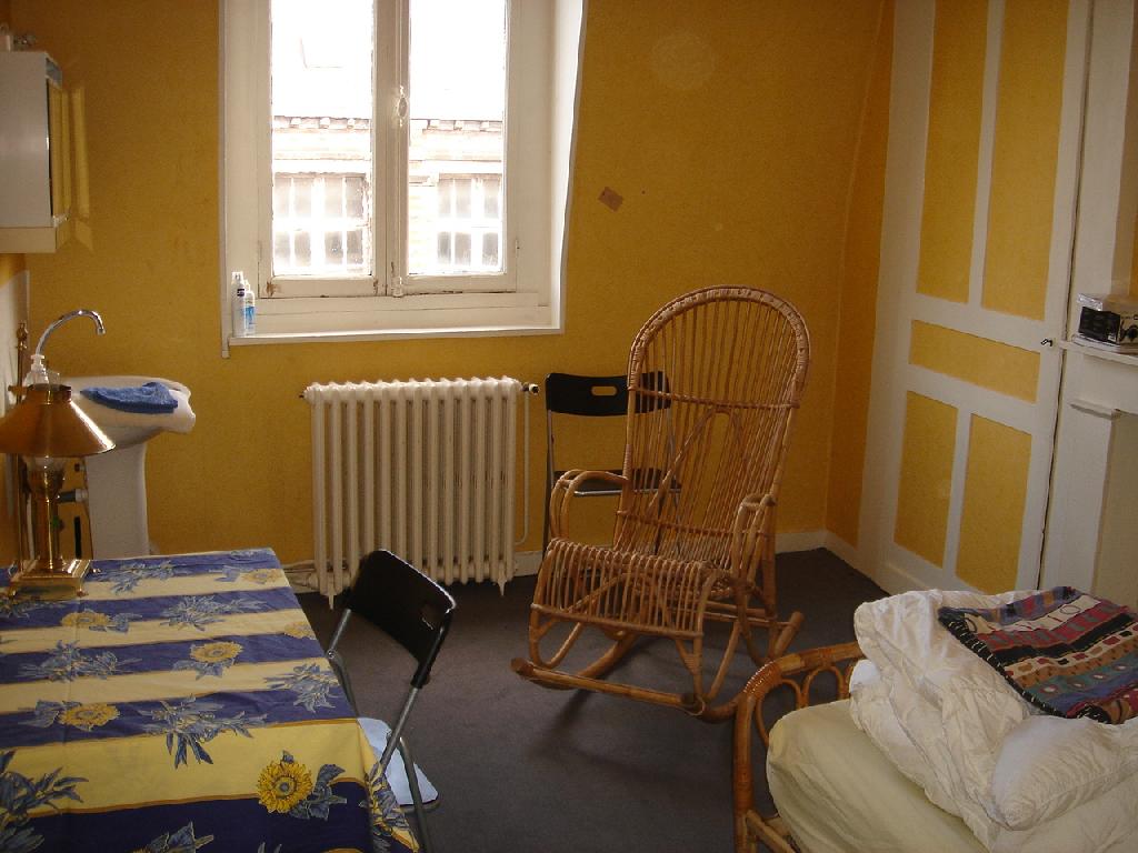 Location De Chambre Meublee De Particulier A Lille 320 15 M