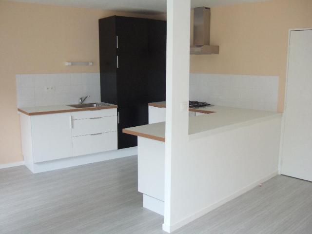 Location appartement T3 St Jacques de la Lande - Photo 1