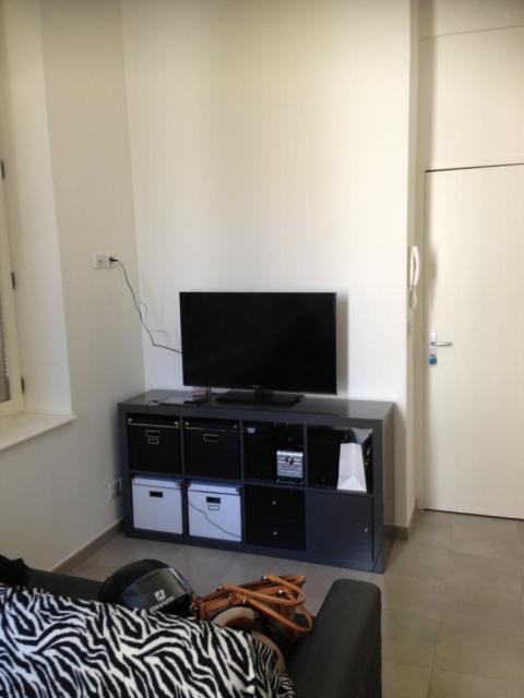 Location studio Marseille 01 - Photo 1