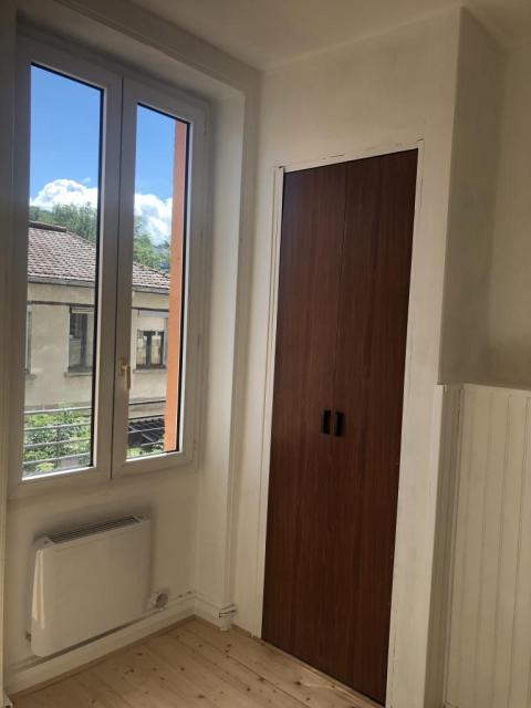 Location appartement T2 St Etienne - Photo 8