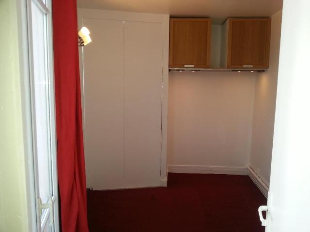 Location appartement T1 Paris 14 - Photo 3