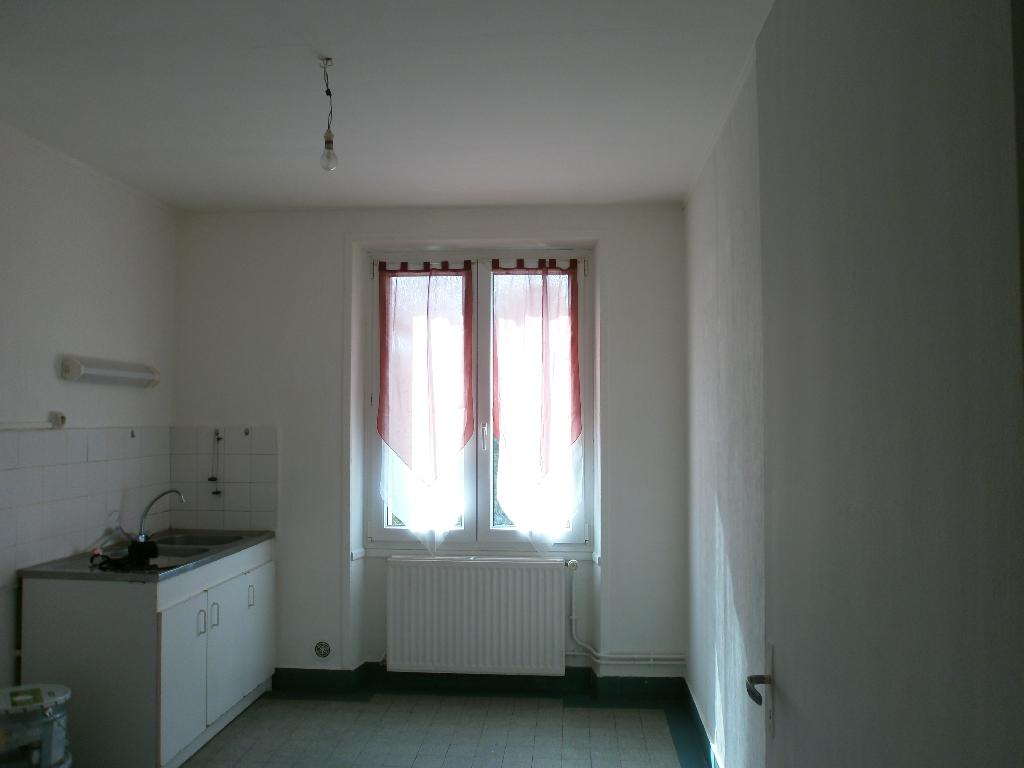 Location appartement T2 Charleville Mezieres - Photo 3