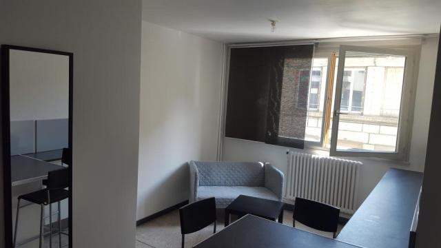 Location appartement T2 St Etienne - Photo 5