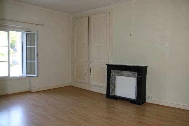 Location maison F4 Luynes - Photo 3