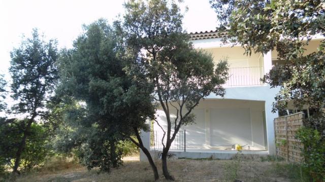 Location maison F4 Belcodene - Photo 4