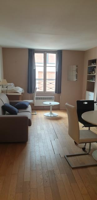 Location studio Paris 17 - Photo 1