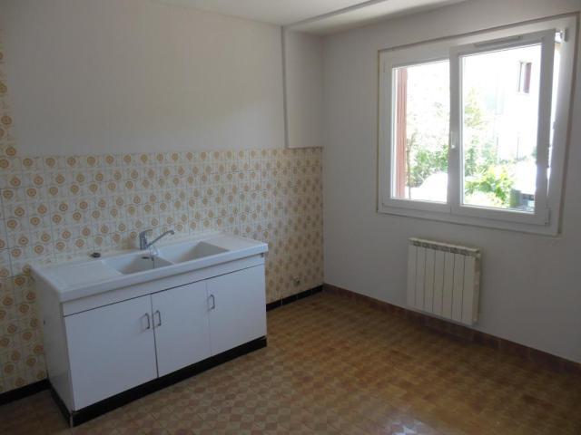Location appartement T3 St Martin d'Heres - Photo 3