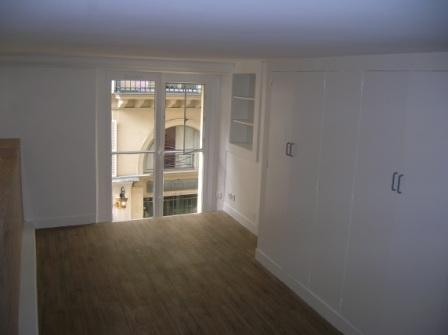 Location appartement T4 Paris 07 - Photo 5