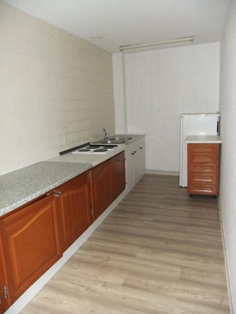 Location appartement T4 Valenciennes - Photo 2