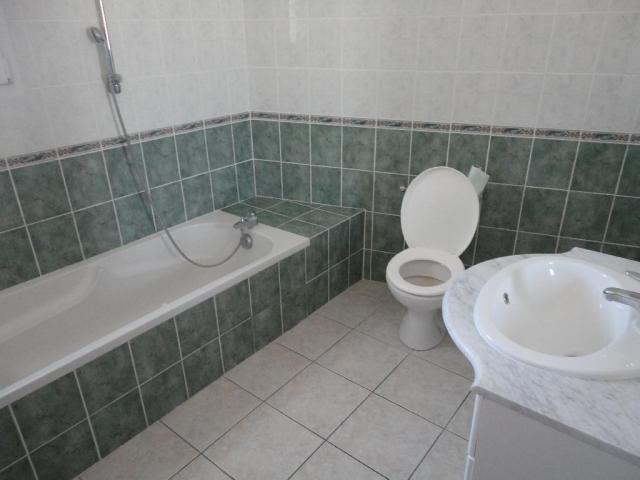 Location maison F4 Arles - Photo 3