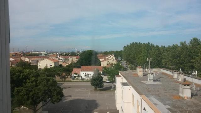 Location appartement T3 Port St Louis du Rhone - Photo 3