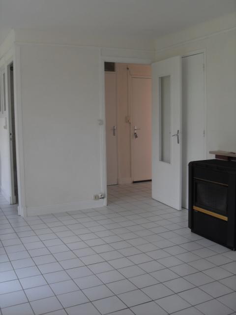 Location appartement T3 St Florent sur Auzonnet - Photo 3