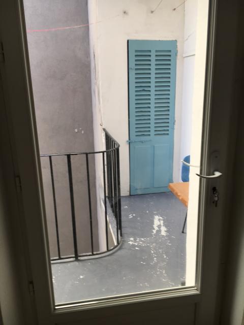 Location studio Marseille 01 - Photo 10
