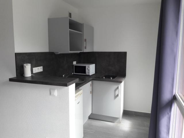 Location studio St Etienne - Photo 5