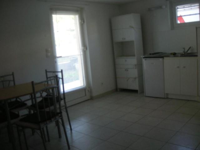 Location studio St Martin d'Heres - Photo 2