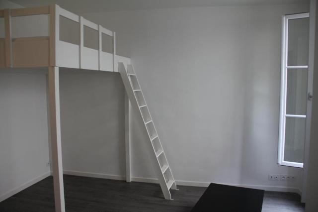 Location studio Paris 12 - Photo 1