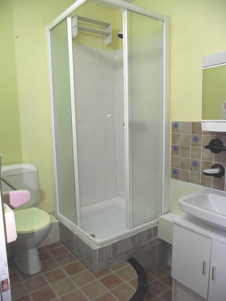 Location appartement T1 St Etienne - Photo 3