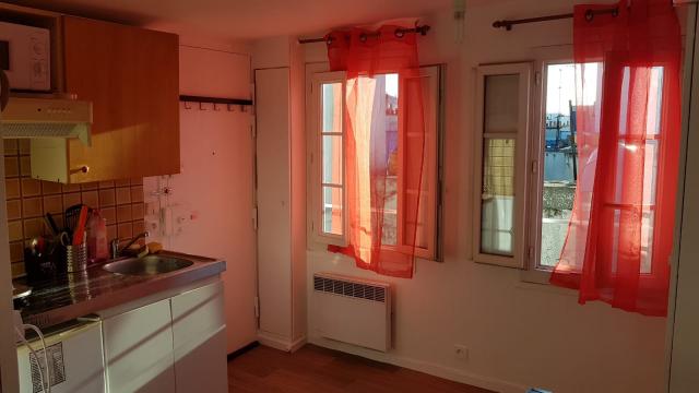 Location studio Paris 10 - Photo 1