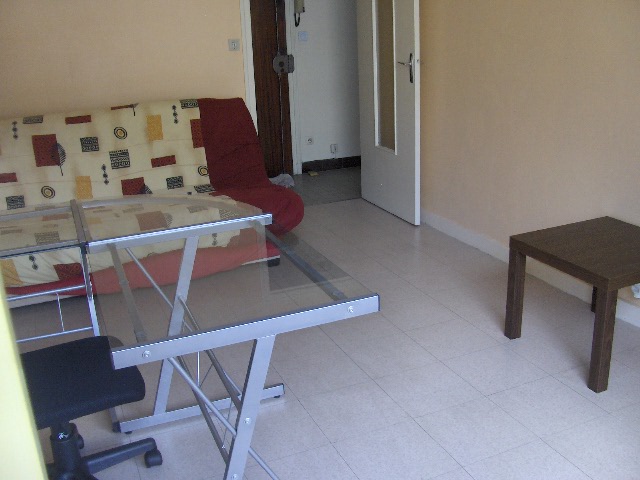 Location appartement T2 St Etienne - Photo 3
