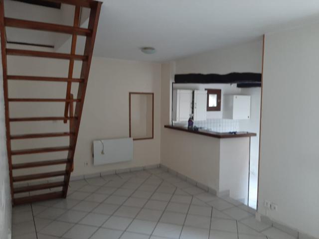 Location appartement T2 Mantes la Jolie - Photo 3