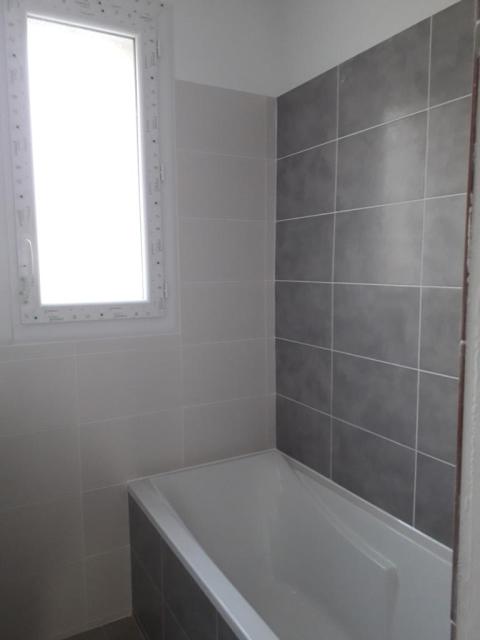 Location appartement T4 Nimes - Photo 3
