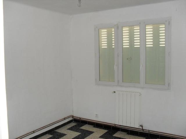 Location appartement T4 Nimes - Photo 4