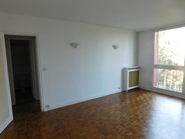 Location appartement T2 Deuil la Barre - Photo 1