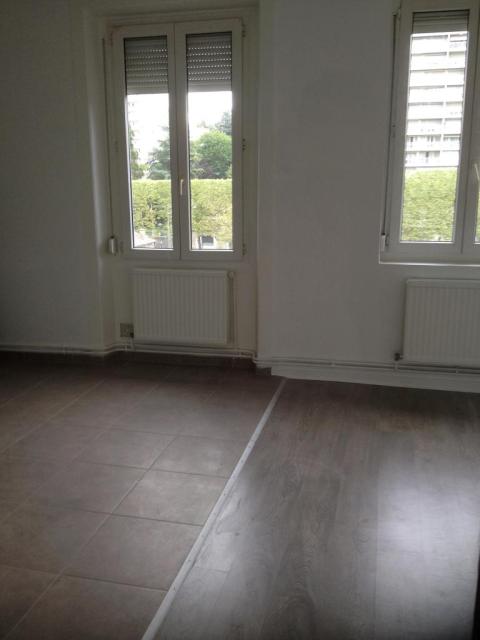 Location appartement T3 St Etienne - Photo 2