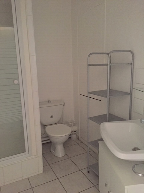 Location studio St Etienne - Photo 3
