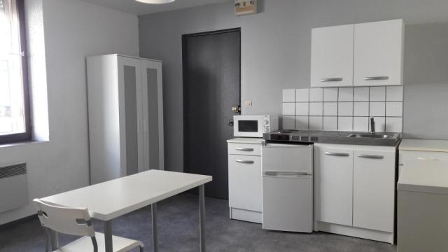 Location studio Reims - Photo 1
