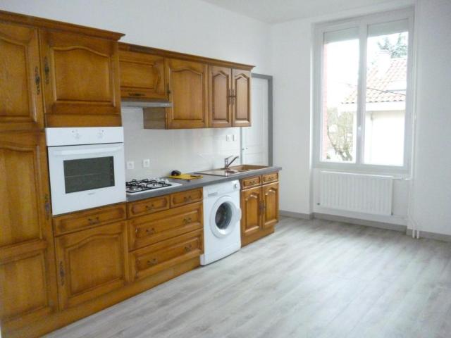 Location appartement T1 St Etienne - Photo 2