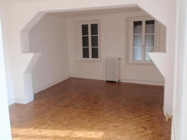 Location maison F3 La Couture Boussey - Photo 3