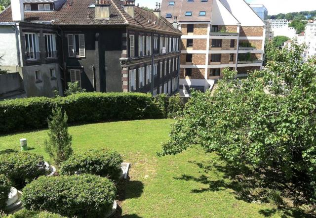 Location appartement T4 Sevres - Photo 2