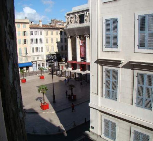 Location studio Marseille 01 - Photo 2