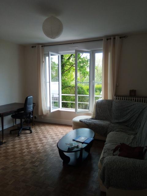 Location appartement T4 Amiens - Photo 1