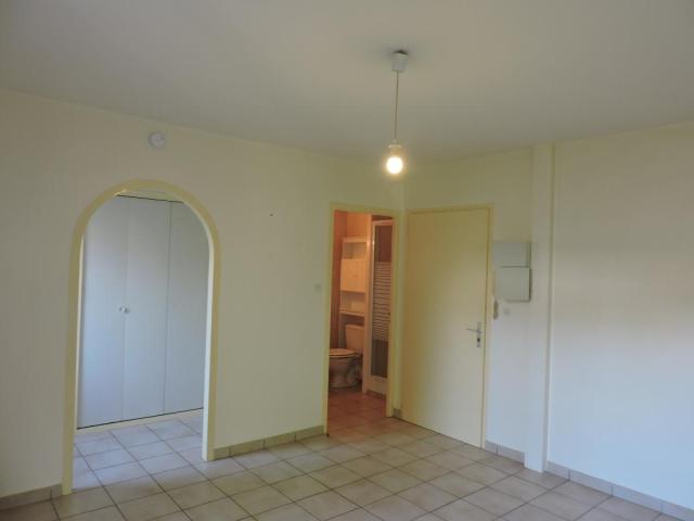 Location studio La Roche sur Yon - Photo 2