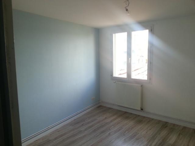 Location appartement T3 Villars - Photo 3