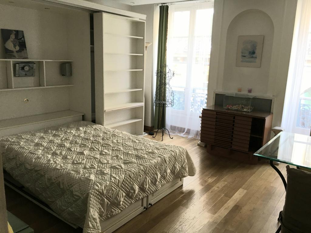Location chambre Paris 08 - Photo 3
