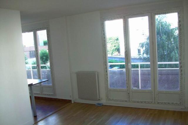 Location appartement T3 St Etienne - Photo 2