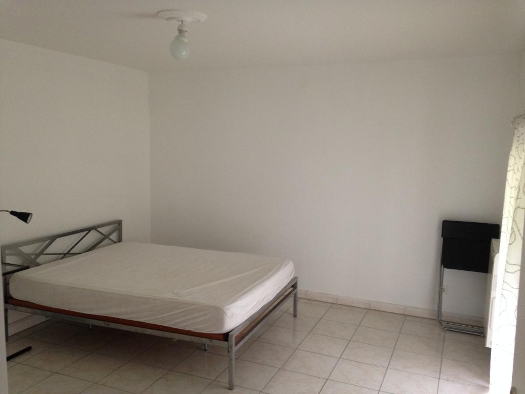 Location appartement T2 Is sur Tille - Photo 2