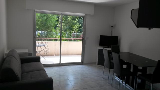 Location appartement T2 Villeneuve Loubet - Photo 2