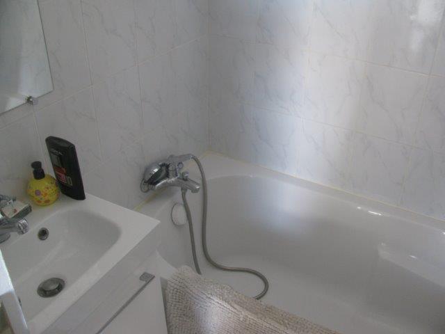 Location appartement T3 Mandres les Roses - Photo 2