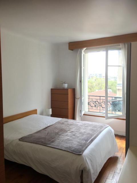 Location appartement T2 Paris 16 - Photo 2