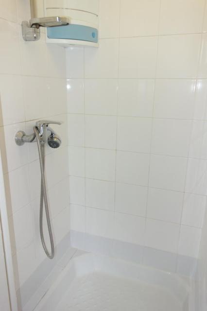 Location appartement T1 Paris 09 - Photo 3