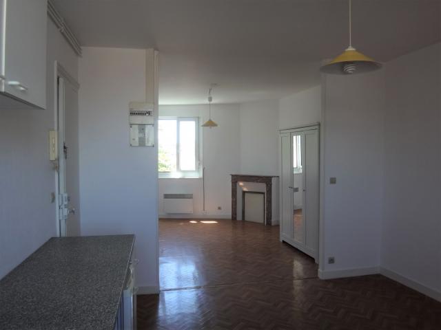 Location appartement T2 Reims - Photo 2